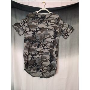 Pacsun Woman's Long Short Sleeve Shirt Camo Size Medium (364)